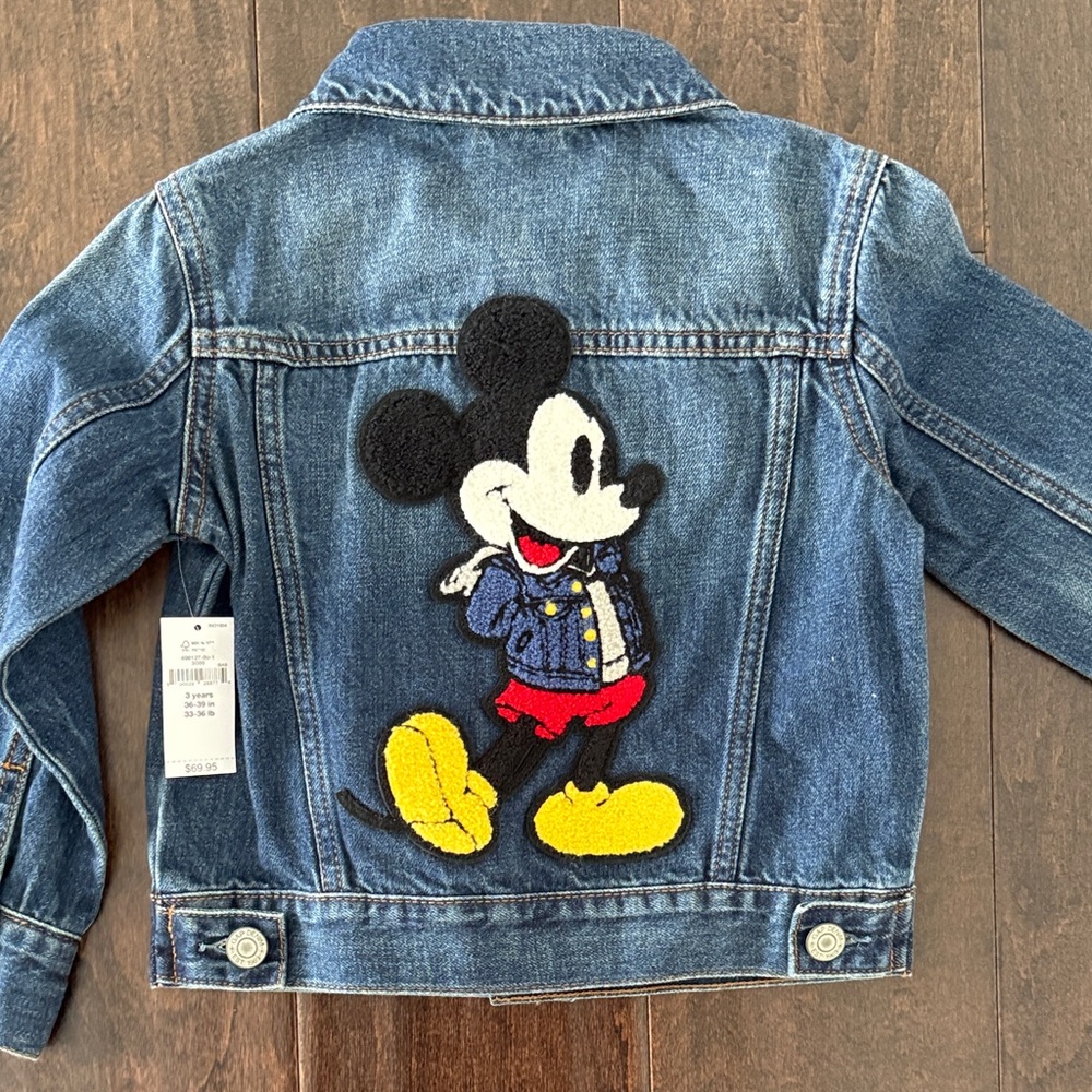 NWT Gender Neutral GAP Disney Denim Jacket with embroidered Mickey Mouse